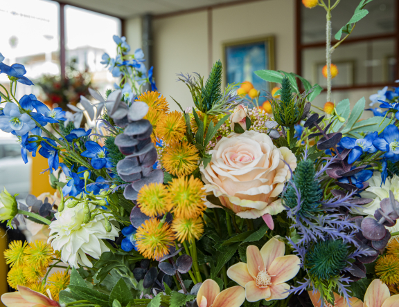 de bollenstreek en bloemen is net als de adviseur en hypotheekadvies