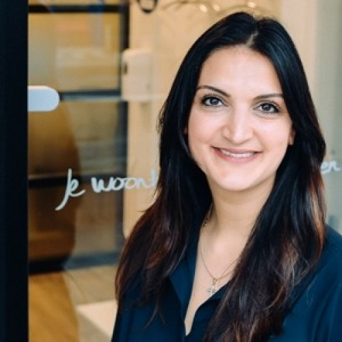 Esther Akdemir