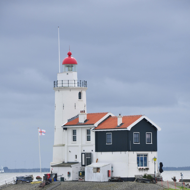 Vuurtoren bij het water