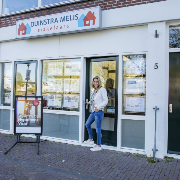 Iris Stevens staat voor je klaar bij Hypotheek Visie Sneek