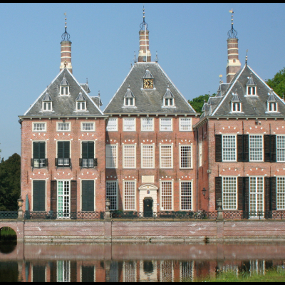 Rijk wonen in Voorschoten dankzij het hypotheekadvies van Hypotheek Visie Voorschoten | By Marianne Cornelissen-Kuyt - Own work, CC BY-SA 4.0, https://commons.wikimedia.org/w/index.php?curid=62644952